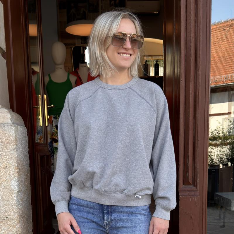 new.soft.sweater