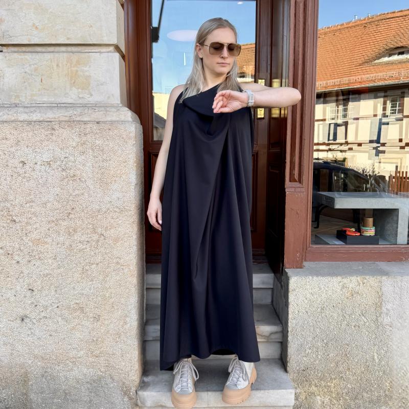 neckholder.dress